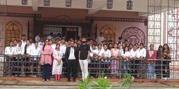 CG NEWS : मैट्स विश्वविद्यालय मुख्य परिसर गुल्लू आरंग के कला संकाय तृतीय सेमेस्टर के विद्यार्थियों ने किया आदिवासी संग्रहालय नया रायपुर का शैक्षणिक भ्रमण