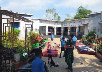 CG NEWS : छात्रों के भविष्य के साथ छात्रावास अधीक्षक कर रहे खिलवाड़, जिम्मेदार नहीं ले रहे सुध…